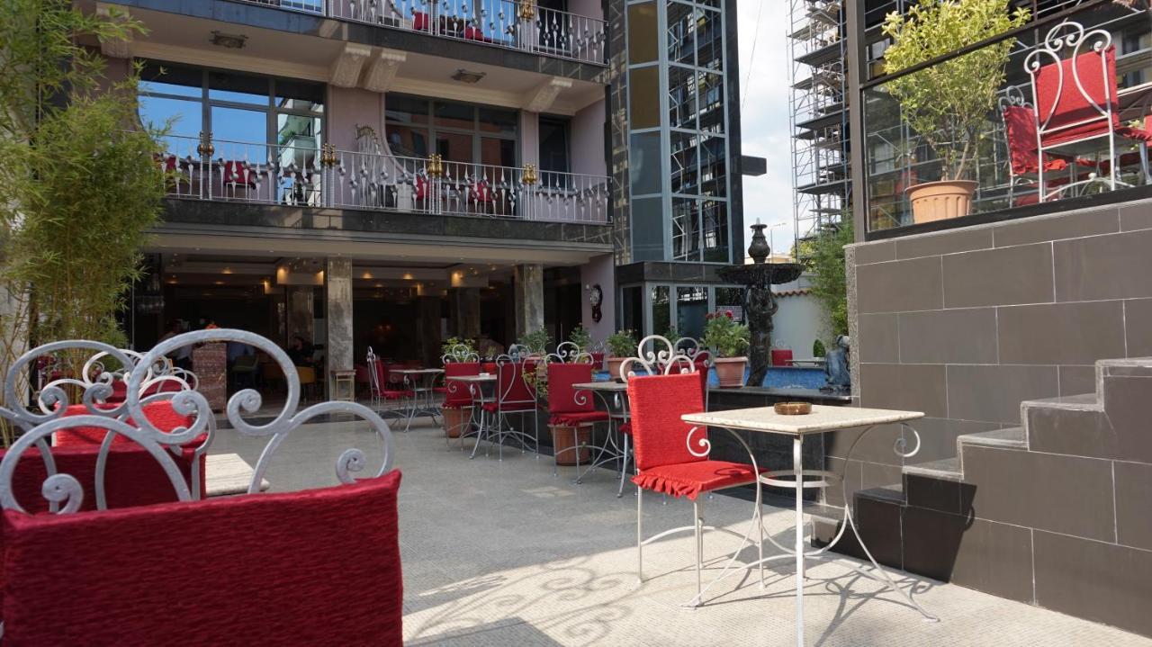 Hotel Elysee Τίρανα Εξωτερικό φωτογραφία