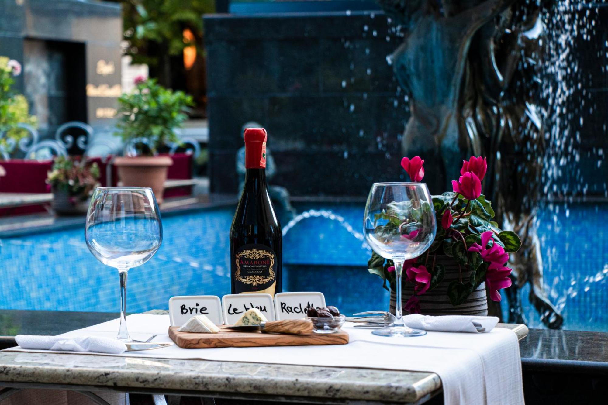 Hotel Elysee Τίρανα Εξωτερικό φωτογραφία